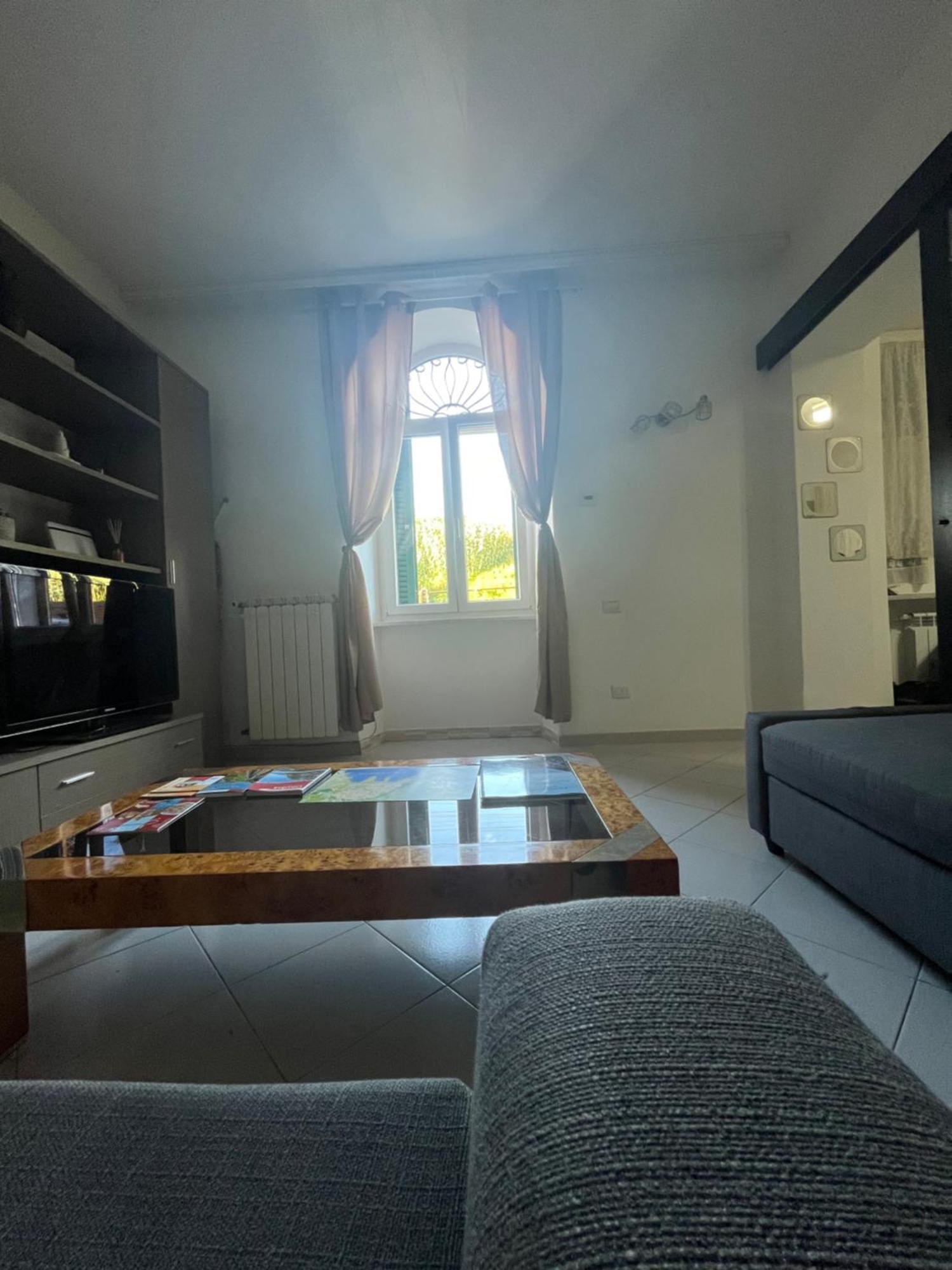 House Hope Apartment Специя Екстериор снимка